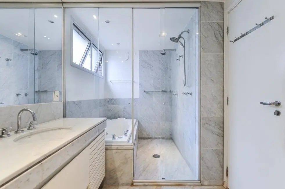 Apartamento com 4 quartos à venda, 293m2 em Campo Belo, São Paulo - SP - imagem 9 Foto 9 de Apartamento com 4 quartos à venda, 293m2 em Campo Belo, São Paulo - SP