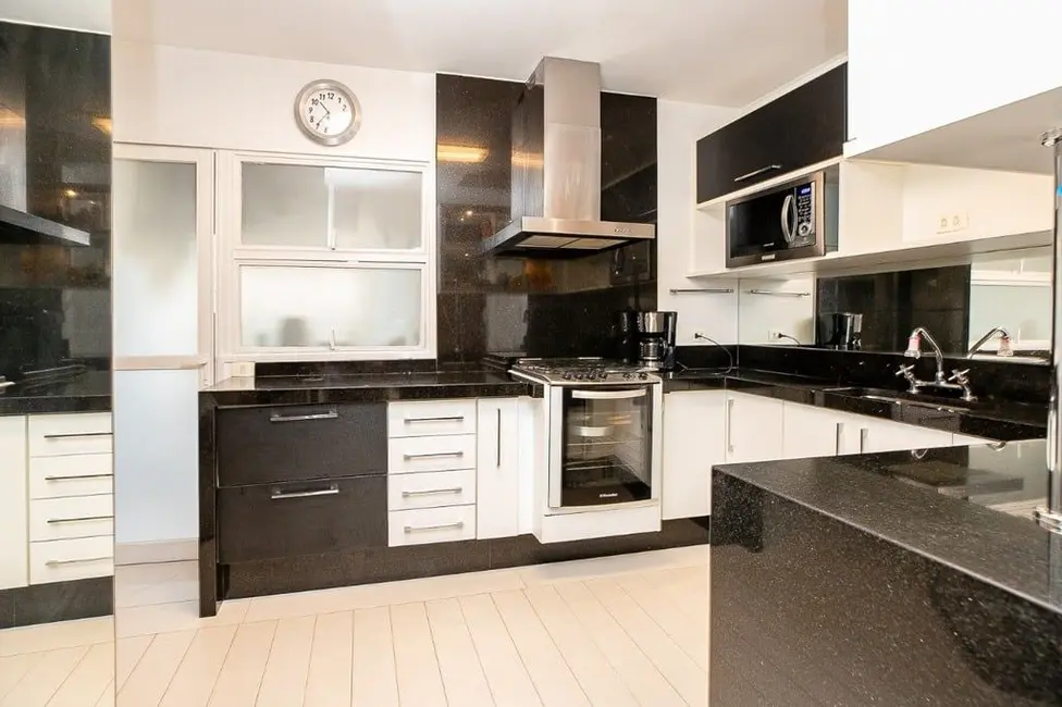 Foto 6 de Apartamento com 3 quartos à venda, 162m2 em Moema, São Paulo - SP