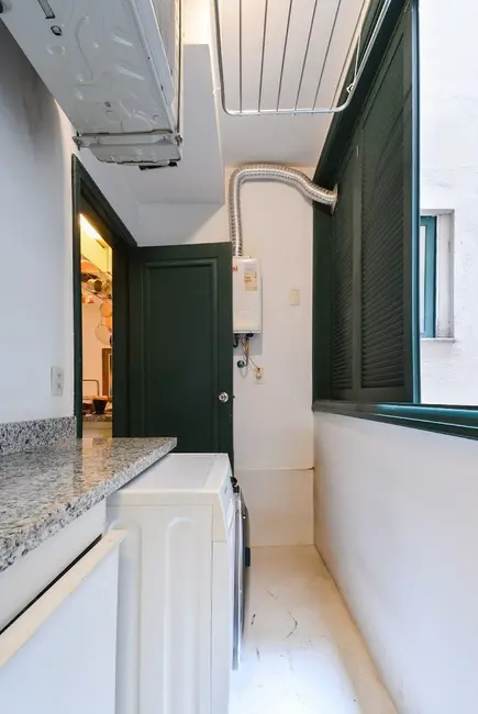 Foto 2 de Apartamento com 2 quartos à venda, 82m2 em Bela Vista, São Paulo - SP