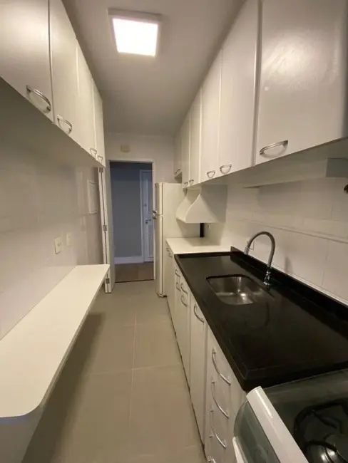 Apartamento com 2 quartos para alugar, 83m2 em Vila Nova Conceição, São Paulo - SP - imagem 7 Foto 7 de Apartamento com 2 quartos para alugar, 83m2 em Vila Nova Conceição, São Paulo - SP