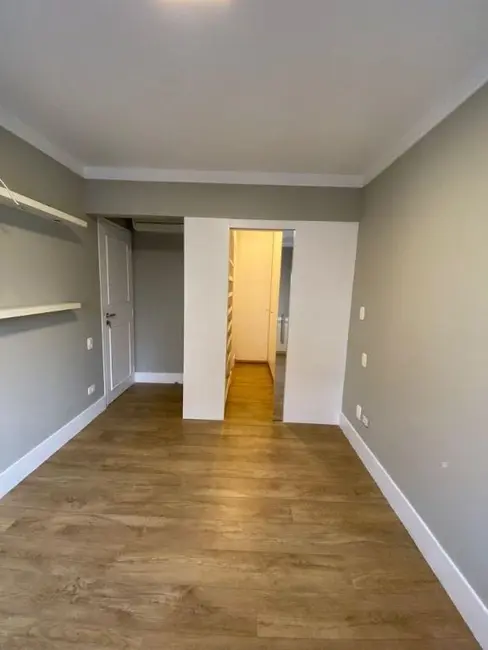 Apartamento com 2 quartos para alugar, 83m2 em Vila Nova Conceição, São Paulo - SP - imagem 5 Foto 5 de Apartamento com 2 quartos para alugar, 83m2 em Vila Nova Conceição, São Paulo - SP