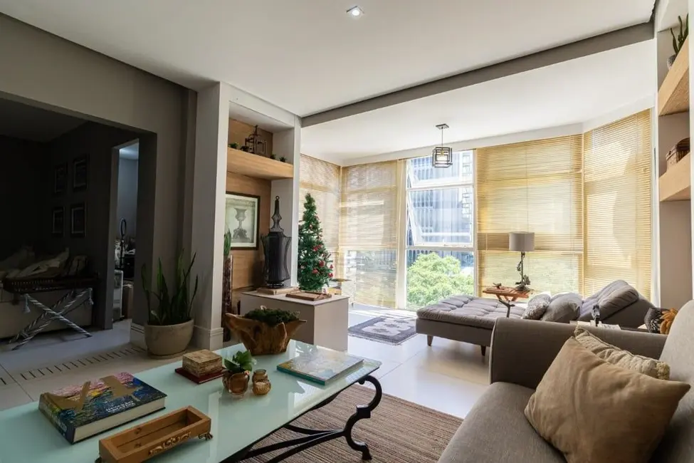 Foto 1 de Apartamento com 3 quartos à venda, 141m2 em Jardim Paulista, São Paulo - SP