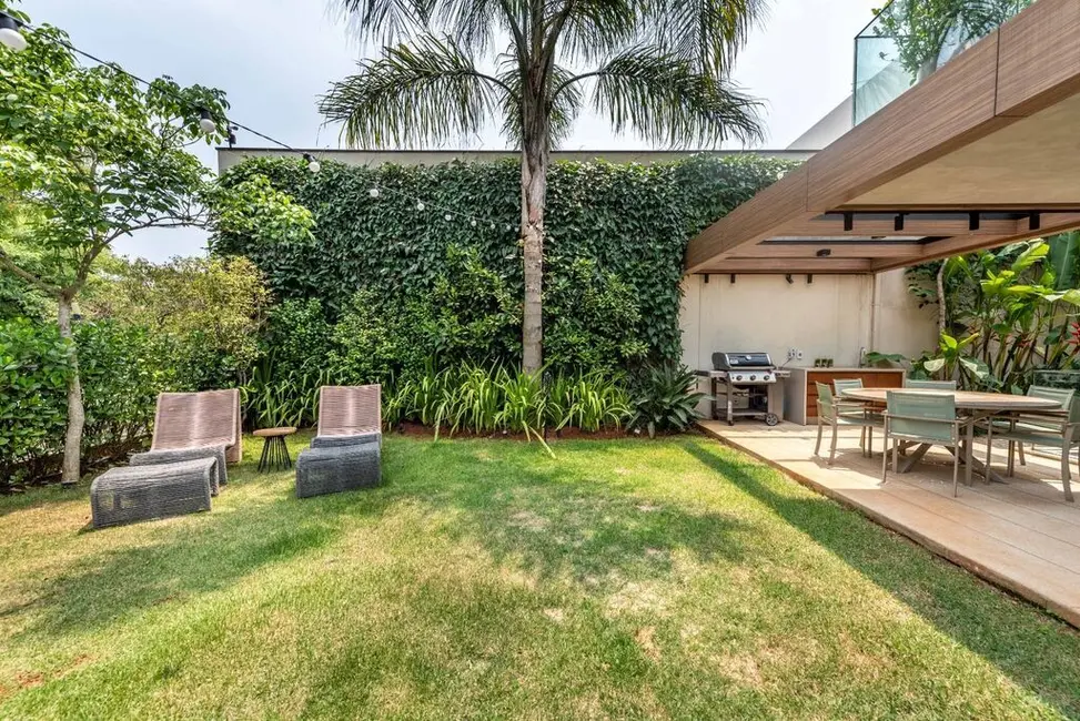 Casa de Condomínio com 3 quartos à venda, 628m2 em Alto de Pinheiros, São Paulo - SP - imagem 8 Foto 8 de Casa de Condomínio com 3 quartos à venda, 628m2 em Alto de Pinheiros, São Paulo - SP