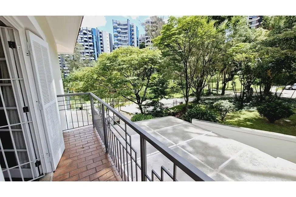 Foto 8 de Casa de Condomínio com 4 quartos à venda, 329m2 em Jardim Vitória Régia, São Paulo - SP