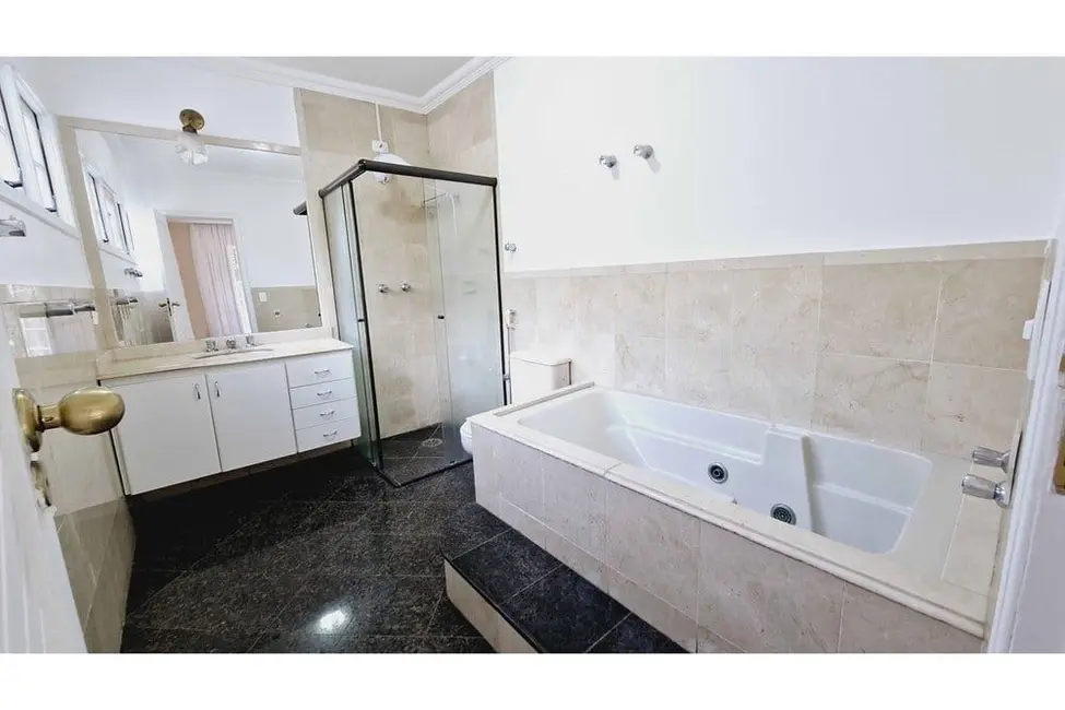 Foto 2 de Casa de Condomínio com 4 quartos à venda, 329m2 em Jardim Vitória Régia, São Paulo - SP