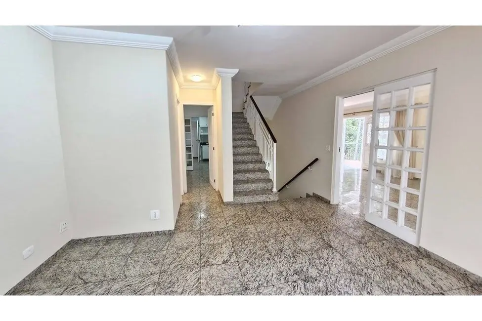 Foto 3 de Casa de Condomínio com 4 quartos à venda, 329m2 em Jardim Vitória Régia, São Paulo - SP