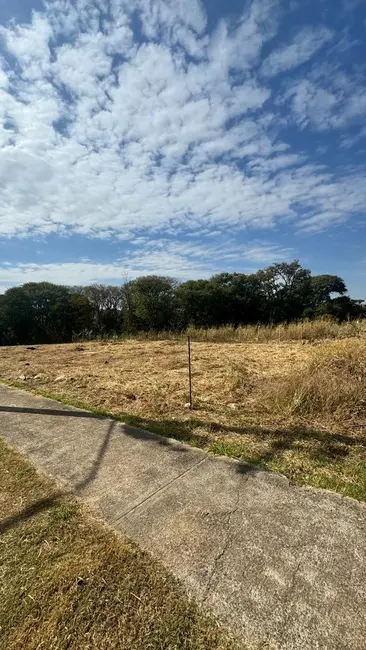 Foto 3 de Terreno / Lote à venda, 664m2 em Nova Veneza, Paulinia - SP