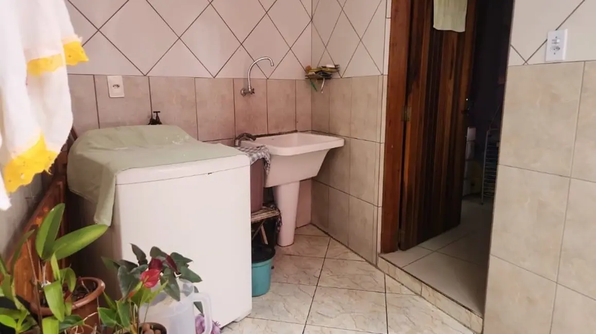 Foto 2 de Casa de Condomínio com 3 quartos à venda, 130m2 em Vila Campestre, São Paulo - SP