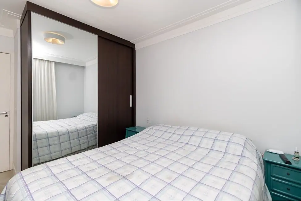 Foto 3 de Apartamento com 3 quartos à venda, 80m2 em Vila Gumercindo, São Paulo - SP