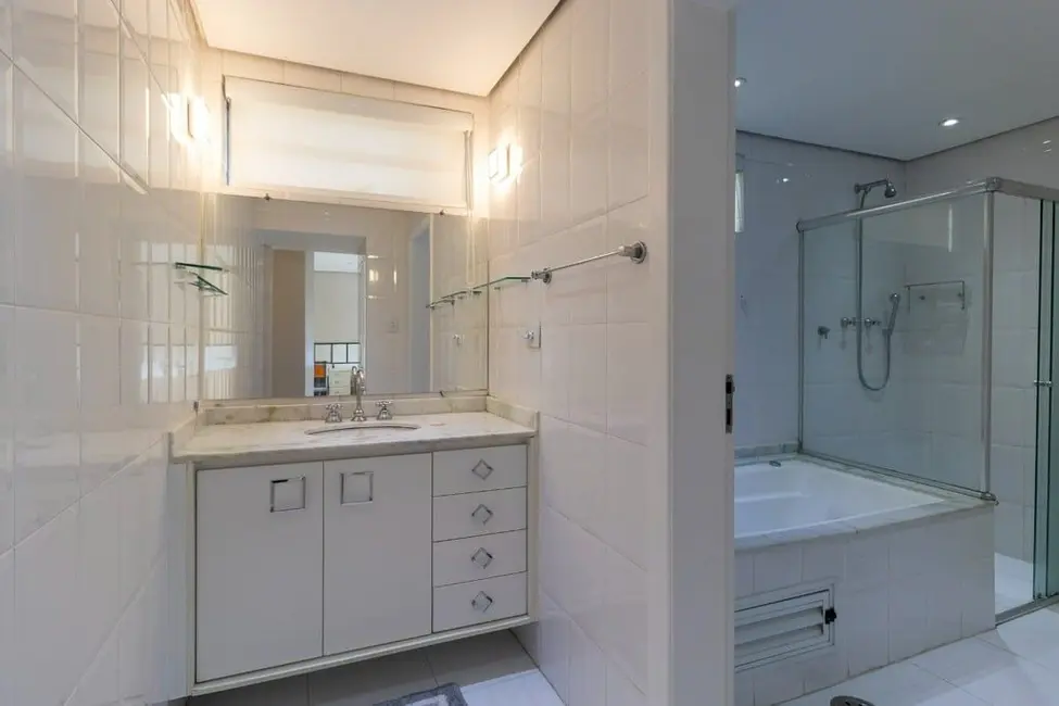 Foto 6 de Apartamento com 3 quartos à venda, 224m2 em Jardim Paulista, São Paulo - SP