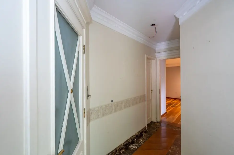 Apartamento com 4 quartos à venda, 238m2 em Vila Suzana, São Paulo - SP - imagem 9 Foto 9 de Apartamento com 4 quartos à venda, 238m2 em Vila Suzana, São Paulo - SP