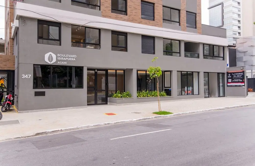 Foto 4 de Apartamento com 2 quartos à venda, 33m2 em Moema, São Paulo - SP