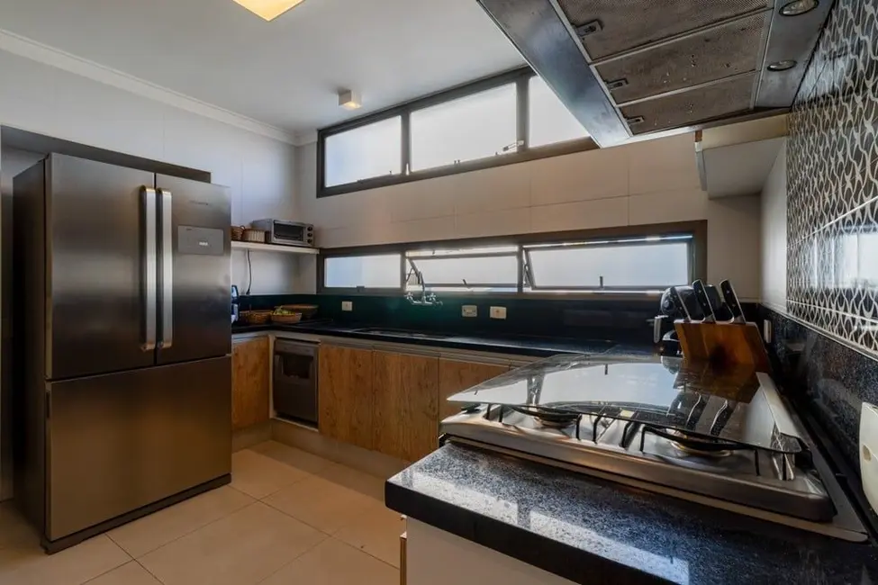 Foto 8 de Apartamento com 4 quartos à venda, 261m2 em Vila Morumbi, São Paulo - SP