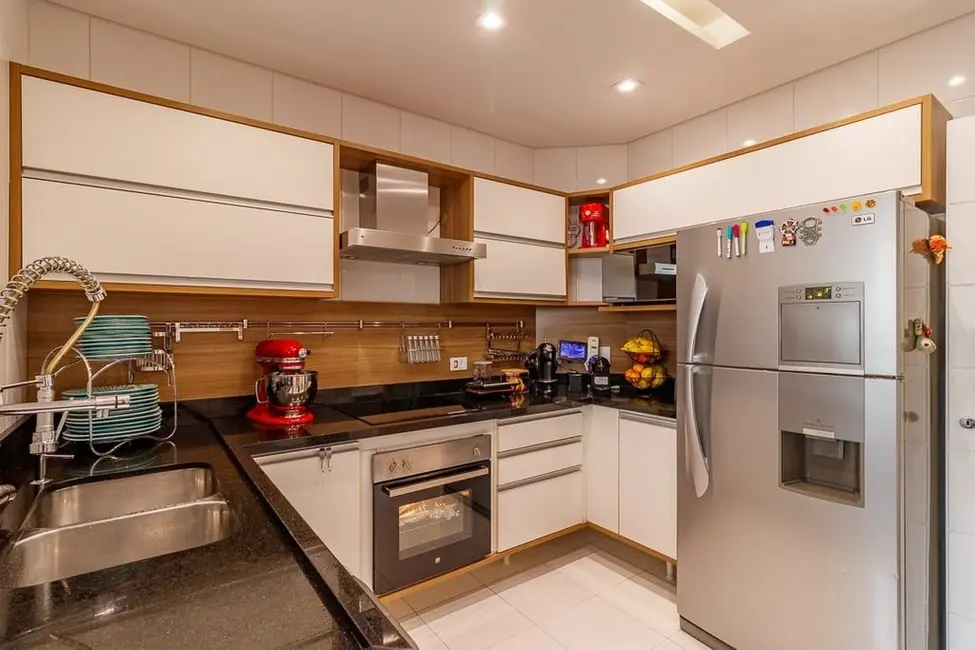 Foto 6 de Apartamento com 3 quartos à venda, 137m2 em Vila Suzana, São Paulo - SP