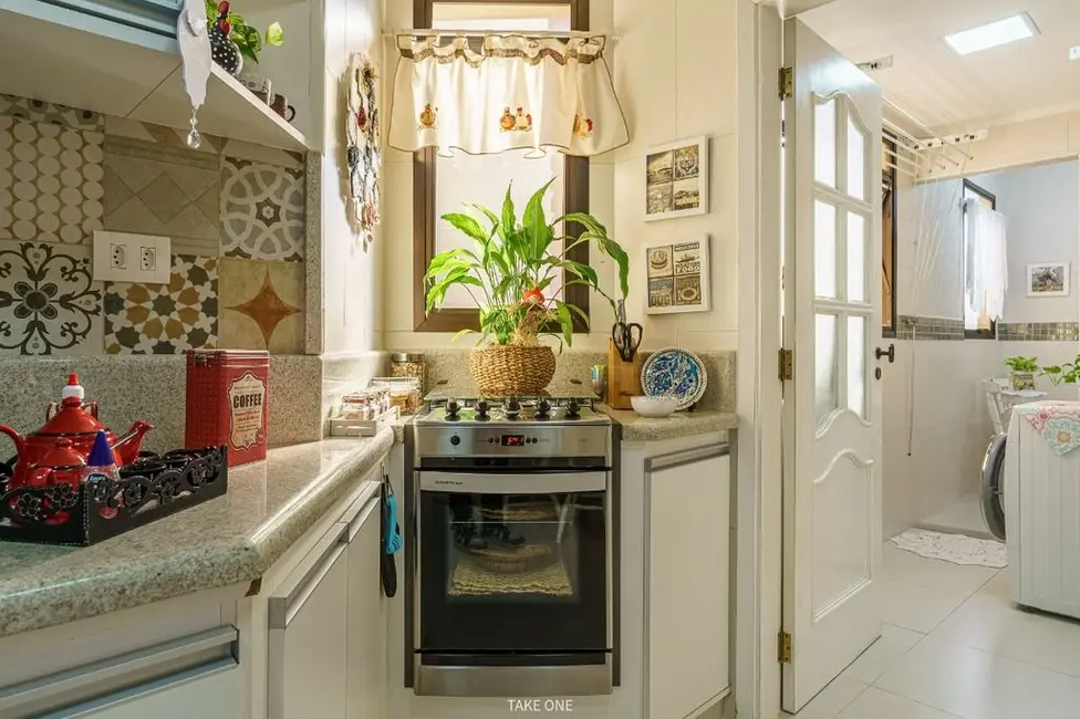 Apartamento com 3 quartos à venda, 102m2 em Cambuí, Campinas - SP - imagem 4 Foto 4 de Apartamento com 3 quartos à venda, 102m2 em Cambuí, Campinas - SP