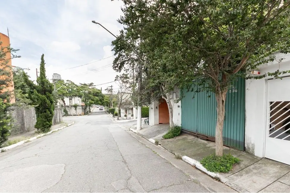 Foto 2 de Casa de Condomínio com 3 quartos à venda, 162m2 em Jardim Petrópolis, São Paulo - SP
