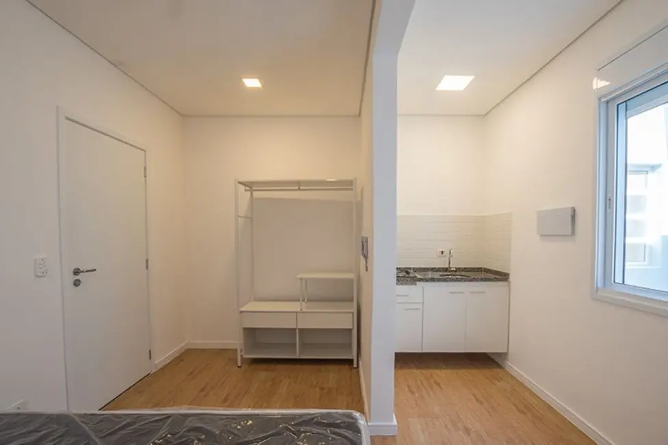 Foto 1 de Kitnet com 1 quarto para alugar, 24m2 em Aclimação, São Paulo - SP