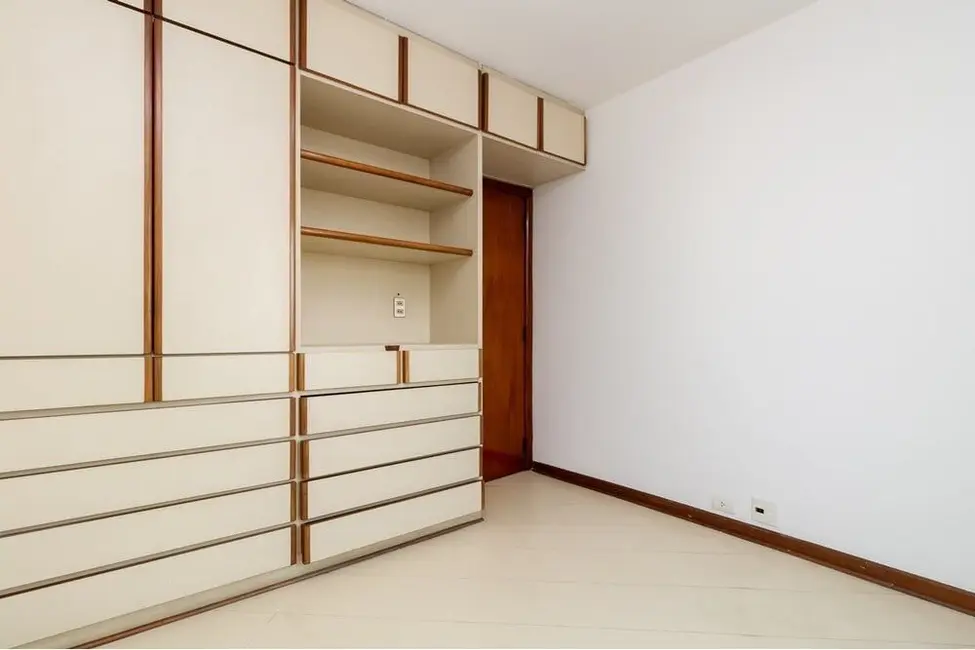 Apartamento com 3 quartos à venda, 110m2 em Ipiranga, São Paulo - SP - imagem 3 Foto 3 de Apartamento com 3 quartos à venda, 110m2 em Ipiranga, São Paulo - SP