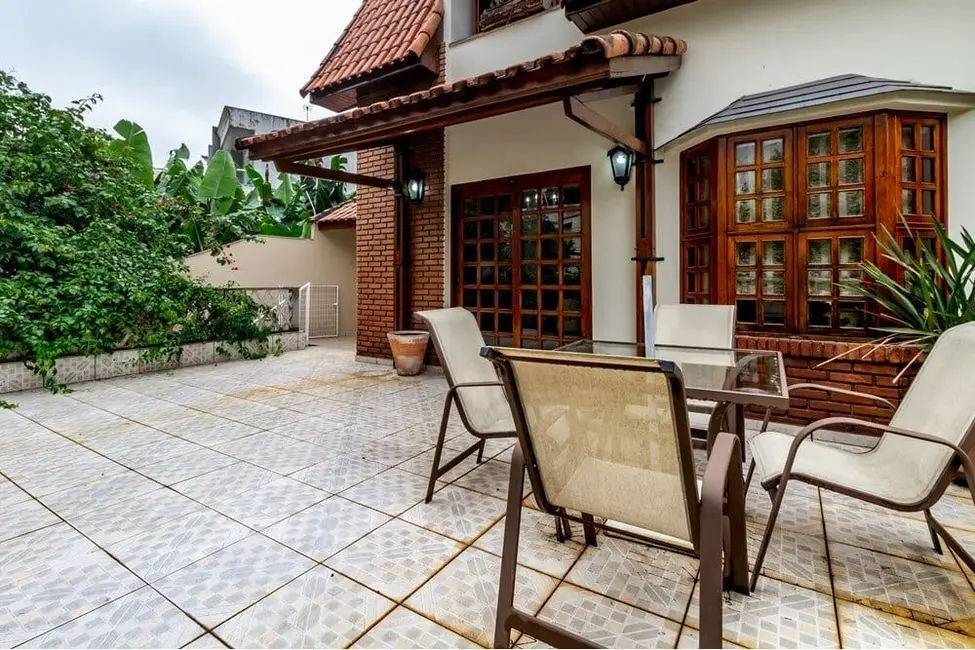 Foto 8 de Casa de Condomínio com 4 quartos à venda, 199m2 em Jardim das Vertentes, São Paulo - SP
