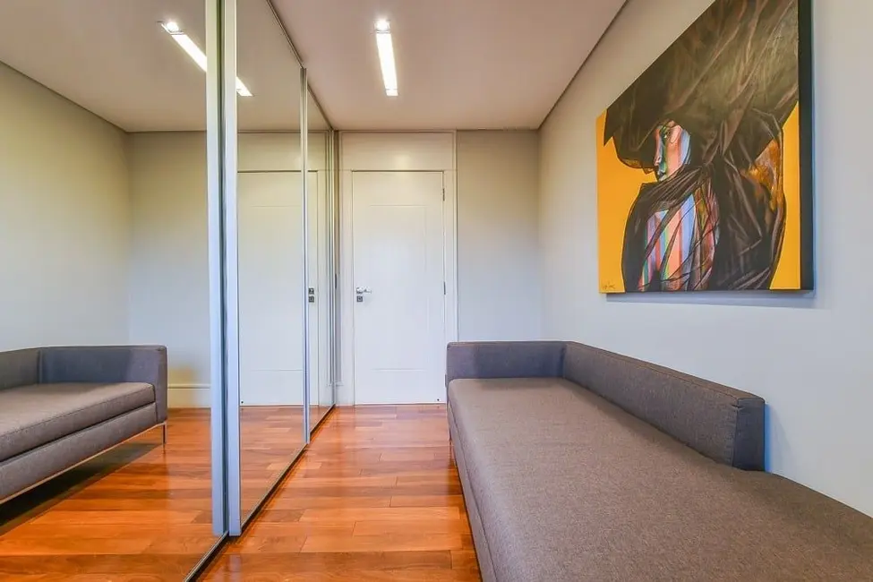 Apartamento com 3 quartos à venda, 244m2 em Vila Nova Conceição, São Paulo - SP - imagem 6 Foto 6 de Apartamento com 3 quartos à venda, 244m2 em Vila Nova Conceição, São Paulo - SP