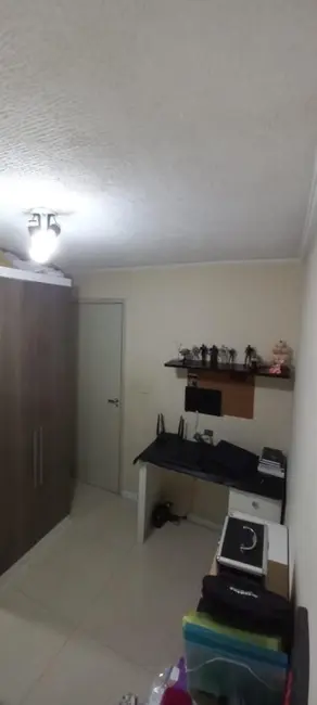 Foto 3 de Apartamento com 2 quartos à venda, 46m2 em São Pedro, Osasco - SP