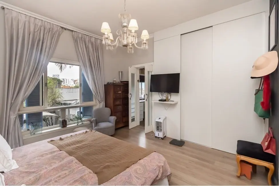 Foto 8 de Casa de Condomínio com 4 quartos à venda, 300m2 em Moema, São Paulo - SP