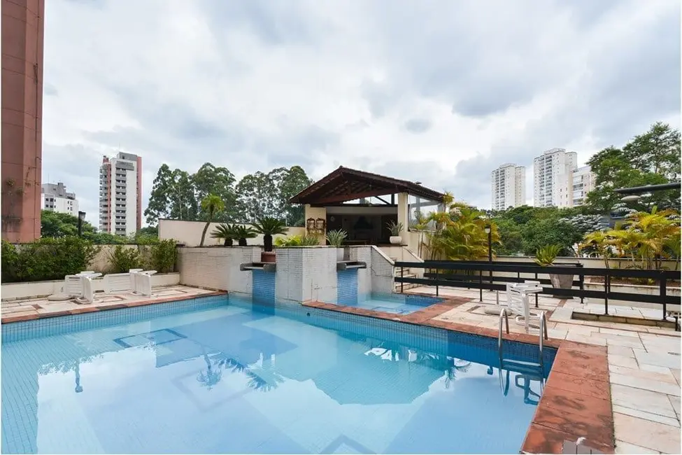 Apartamento com 4 quartos à venda, 160m2 em Vila Suzana, São Paulo - SP - imagem 3 Foto 3 de Apartamento com 4 quartos à venda, 160m2 em Vila Suzana, São Paulo - SP