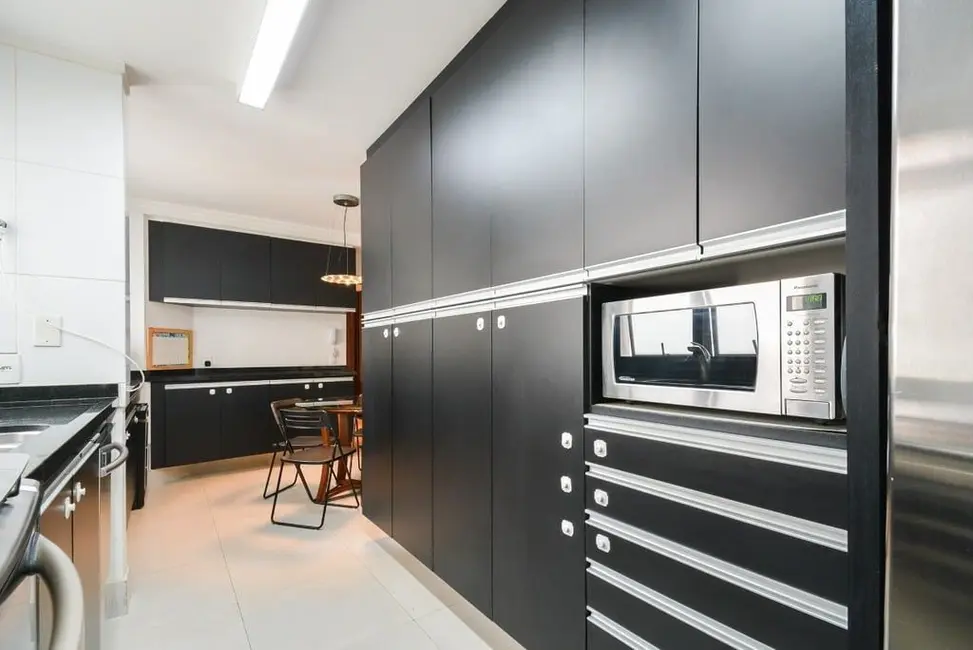 Foto 9 de Apartamento com 4 quartos à venda, 172m2 em Moema, São Paulo - SP