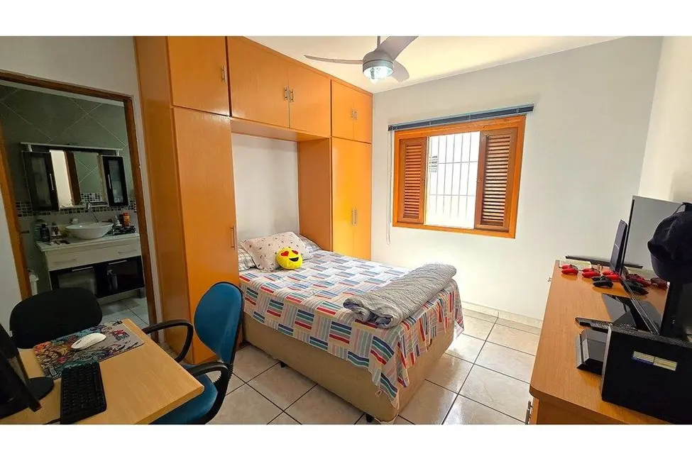 Foto 3 de Casa de Condomínio com 4 quartos à venda, 210m2 em Vila Romana, São Paulo - SP