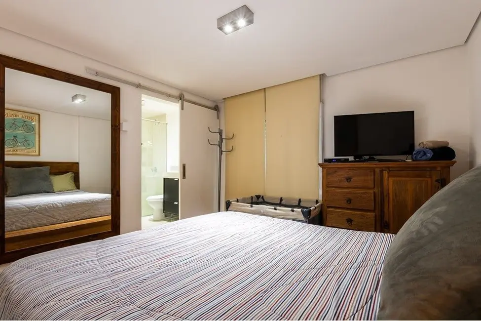 Foto 4 de Apartamento com 2 quartos à venda, 72m2 em Vila Nova Conceição, São Paulo - SP