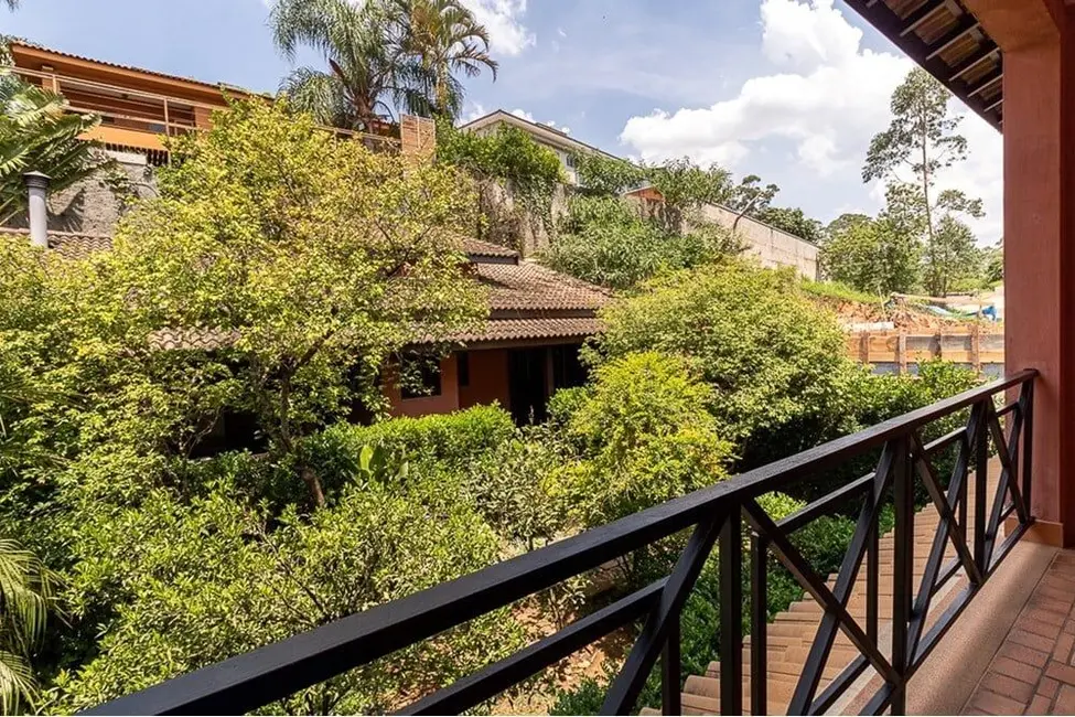 Foto 6 de Casa de Condomínio com 4 quartos à venda, 291m2 em Jardim Indaiá, Embu Das Artes - SP