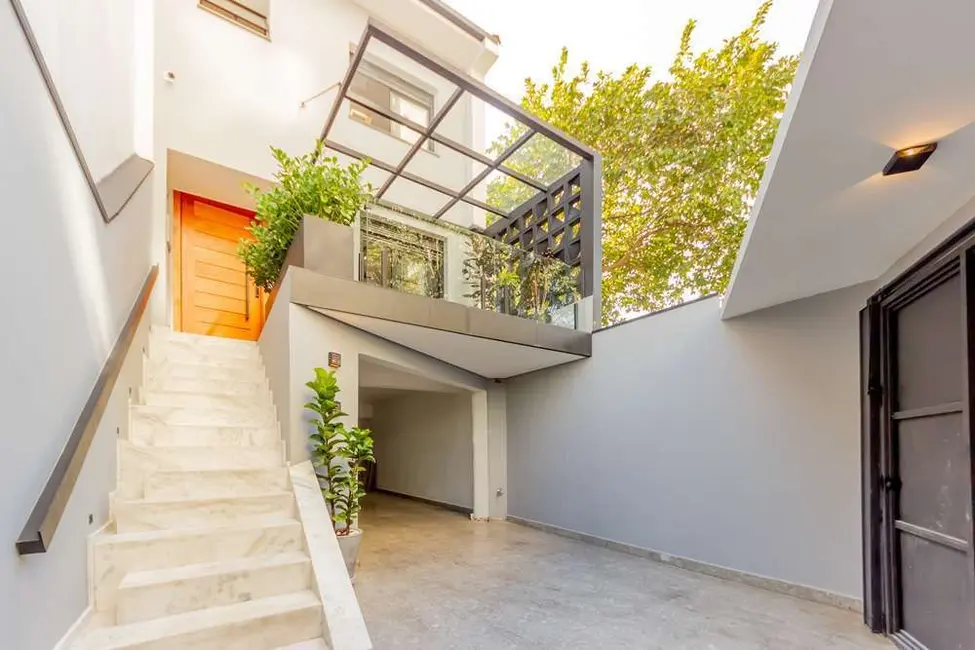Casa de Condomínio com 2 quartos à venda, 120m2 em Vila Mariana, São Paulo - SP - imagem 1 Foto 1 de Casa de Condomínio com 2 quartos à venda, 120m2 em Vila Mariana, São Paulo - SP
