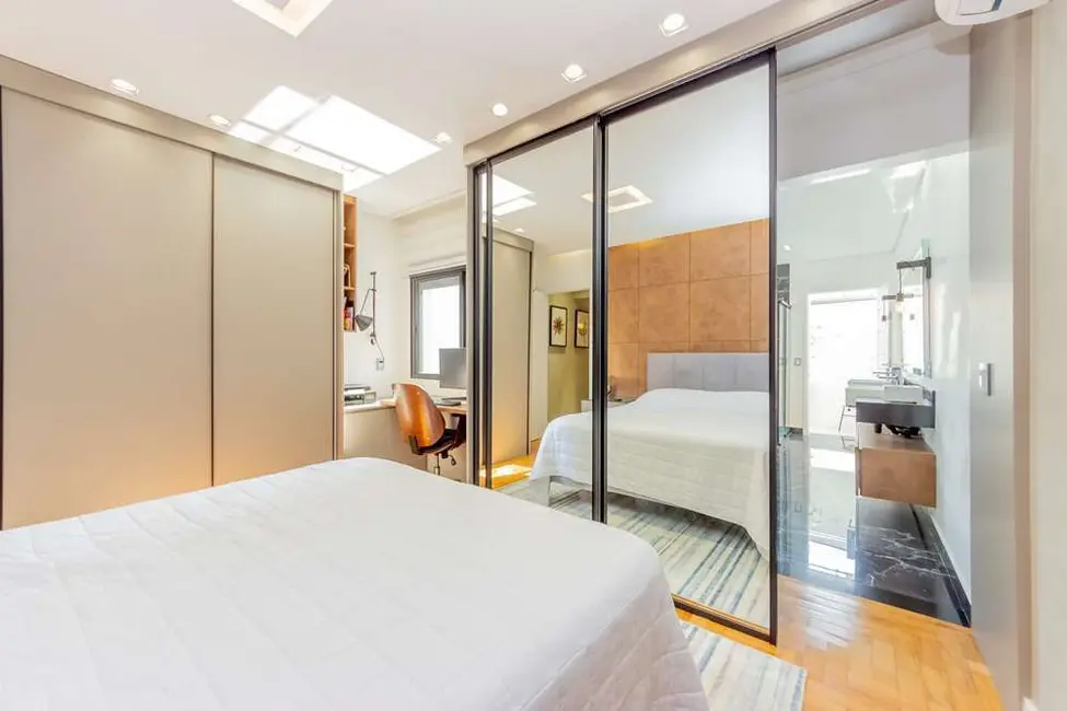 Casa de Condomínio com 2 quartos à venda, 120m2 em Vila Mariana, São Paulo - SP - imagem 2 Foto 2 de Casa de Condomínio com 2 quartos à venda, 120m2 em Vila Mariana, São Paulo - SP