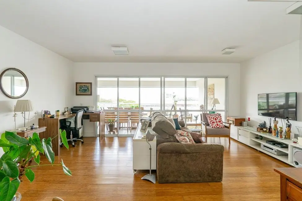Foto 1 de Apartamento com 3 quartos à venda, 160m2 em Santo Amaro, São Paulo - SP