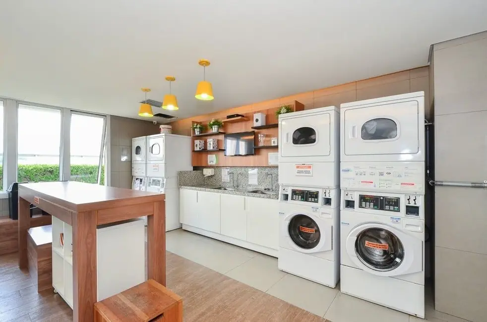 Foto 2 de Apartamento com 2 quartos à venda, 66m2 em Jardim Aeroporto, São Paulo - SP