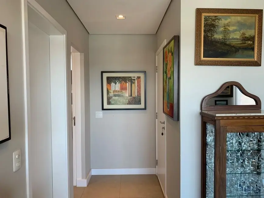 Apartamento com 3 quartos à venda, 109m2 em Taquaral, Campinas - SP - imagem 4 Foto 4 de Apartamento com 3 quartos à venda, 109m2 em Taquaral, Campinas - SP