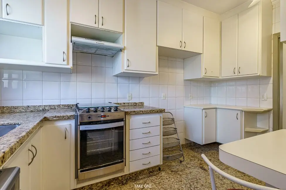 Apartamento com 3 quartos à venda, 112m2 em Cambuí, Campinas - SP - imagem 5 Foto 5 de Apartamento com 3 quartos à venda, 112m2 em Cambuí, Campinas - SP