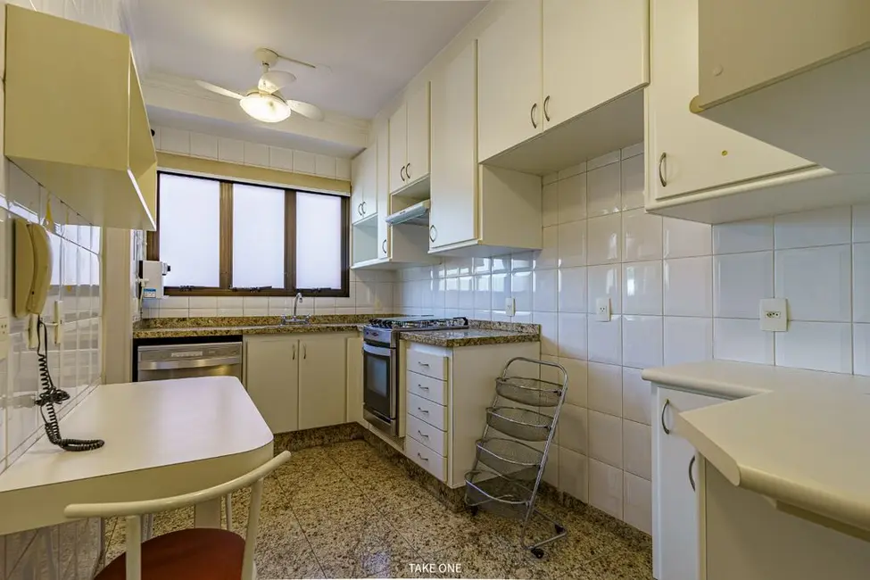 Apartamento com 3 quartos à venda, 112m2 em Cambuí, Campinas - SP - imagem 3 Foto 3 de Apartamento com 3 quartos à venda, 112m2 em Cambuí, Campinas - SP