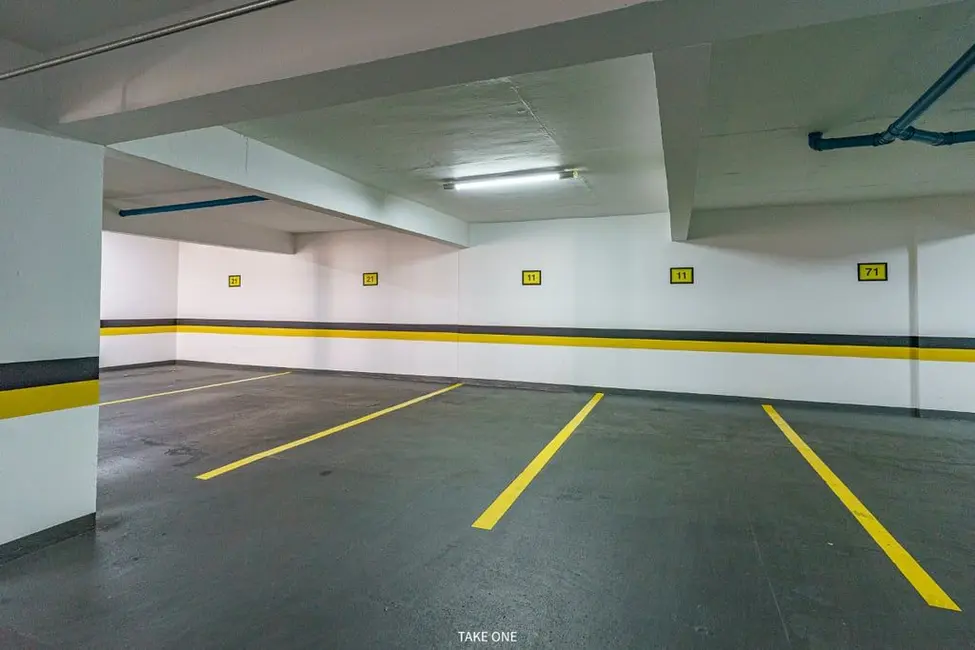 Apartamento com 3 quartos à venda, 112m2 em Cambuí, Campinas - SP - imagem 8 Foto 8 de Apartamento com 3 quartos à venda, 112m2 em Cambuí, Campinas - SP