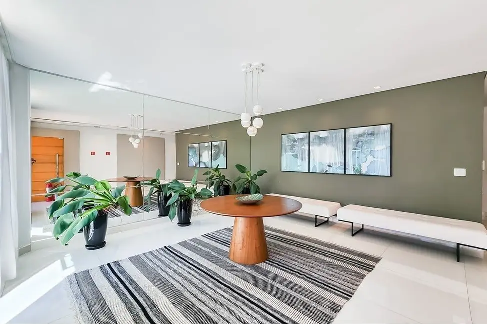 Apartamento com 4 quartos à venda, 195m2 em Chácara Santo Antônio (Zona Sul), São Paulo - SP - imagem 1 Foto 1 de Apartamento com 4 quartos à venda, 195m2 em Chácara Santo Antônio (Zona Sul), São Paulo - SP