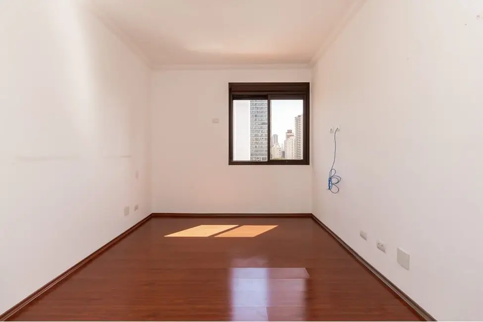 Apartamento com 4 quartos à venda, 195m2 em Chácara Santo Antônio (Zona Sul), São Paulo - SP - imagem 8 Foto 8 de Apartamento com 4 quartos à venda, 195m2 em Chácara Santo Antônio (Zona Sul), São Paulo - SP