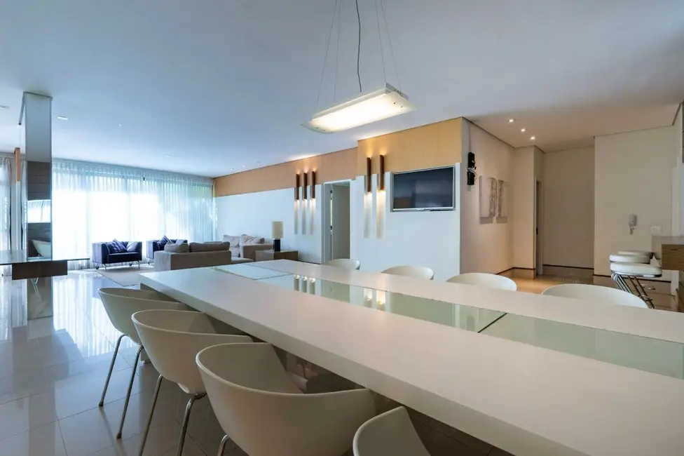 Apartamento com 3 quartos à venda, 192m2 em Vila Suzana, São Paulo - SP - imagem 9 Foto 9 de Apartamento com 3 quartos à venda, 192m2 em Vila Suzana, São Paulo - SP