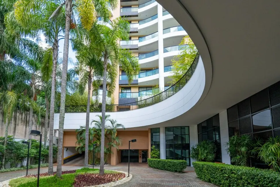 Apartamento com 3 quartos à venda, 192m2 em Vila Suzana, São Paulo - SP - imagem 3 Foto 3 de Apartamento com 3 quartos à venda, 192m2 em Vila Suzana, São Paulo - SP