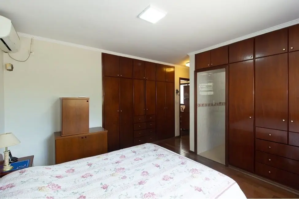 Foto 3 de Casa de Condomínio com 4 quartos à venda, 493m2 em Campo Belo, São Paulo - SP