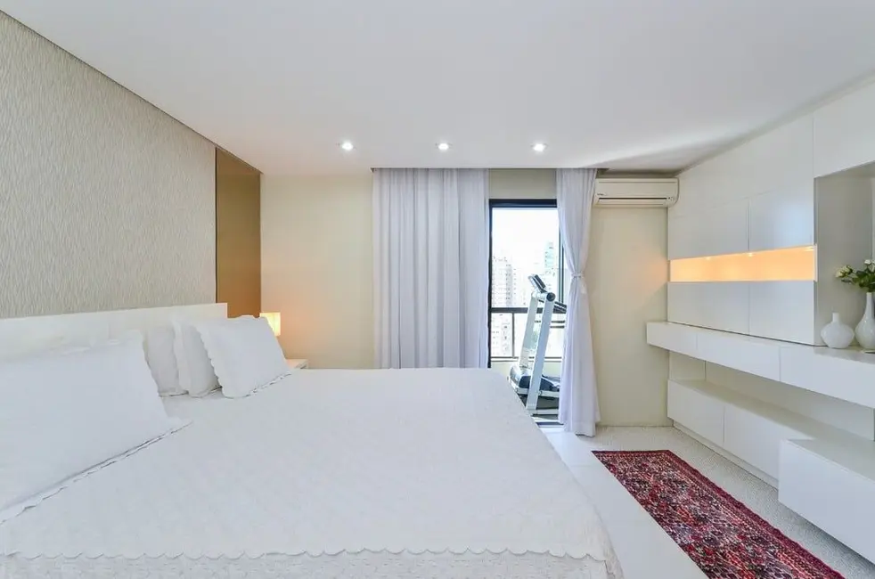 Apartamento com 3 quartos à venda, 250m2 em Planalto Paulista, São Paulo - SP - imagem 9 Foto 9 de Apartamento com 3 quartos à venda, 250m2 em Planalto Paulista, São Paulo - SP