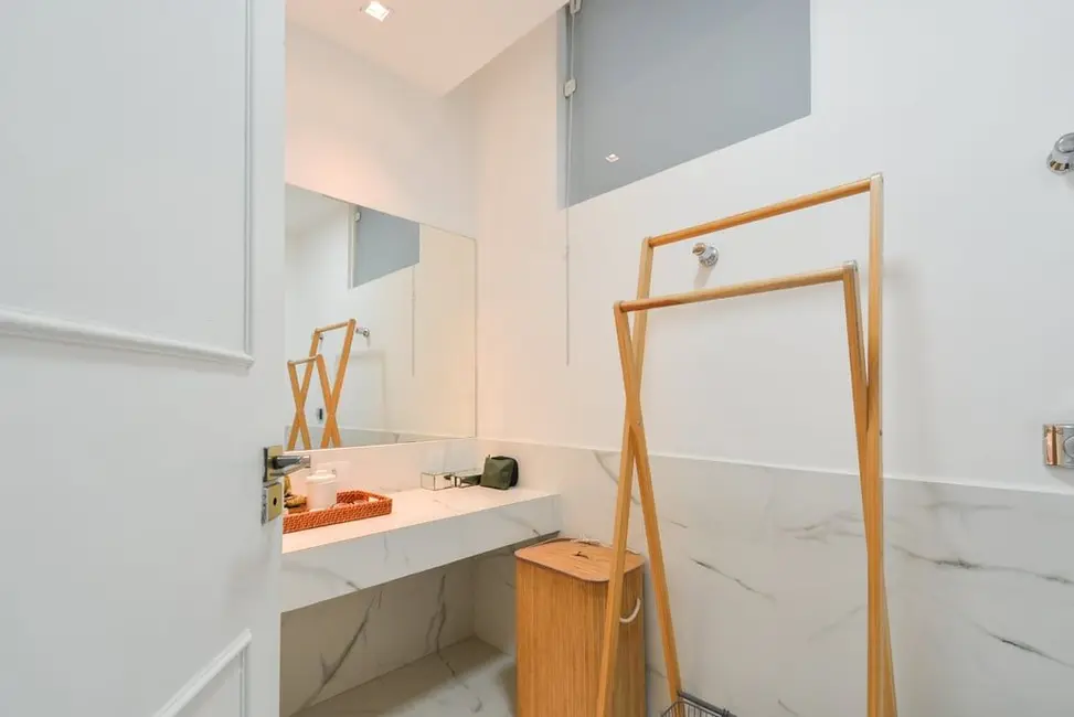 Foto 3 de Apartamento com 2 quartos à venda, 119m2 em Cerqueira César, São Paulo - SP