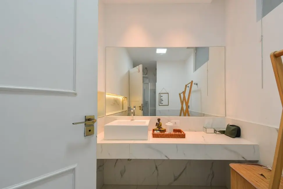 Foto 4 de Apartamento com 2 quartos à venda, 119m2 em Cerqueira César, São Paulo - SP