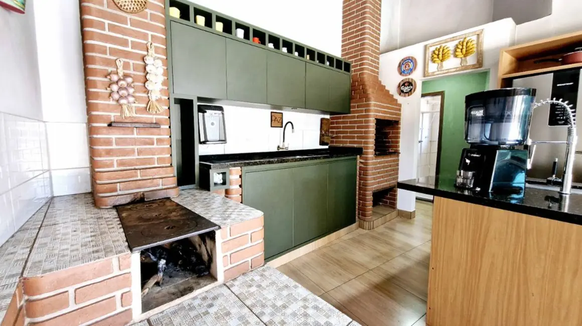 Foto 2 de Casa de Condomínio com 4 quartos à venda, 285m2 em Vila Mazzei, Itapetininga - SP