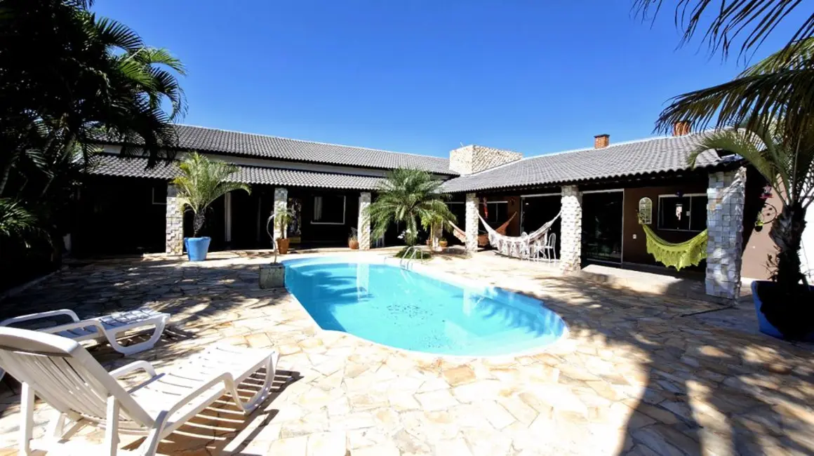 Foto 1 de Casa de Condomínio com 4 quartos à venda, 285m2 em Vila Mazzei, Itapetininga - SP