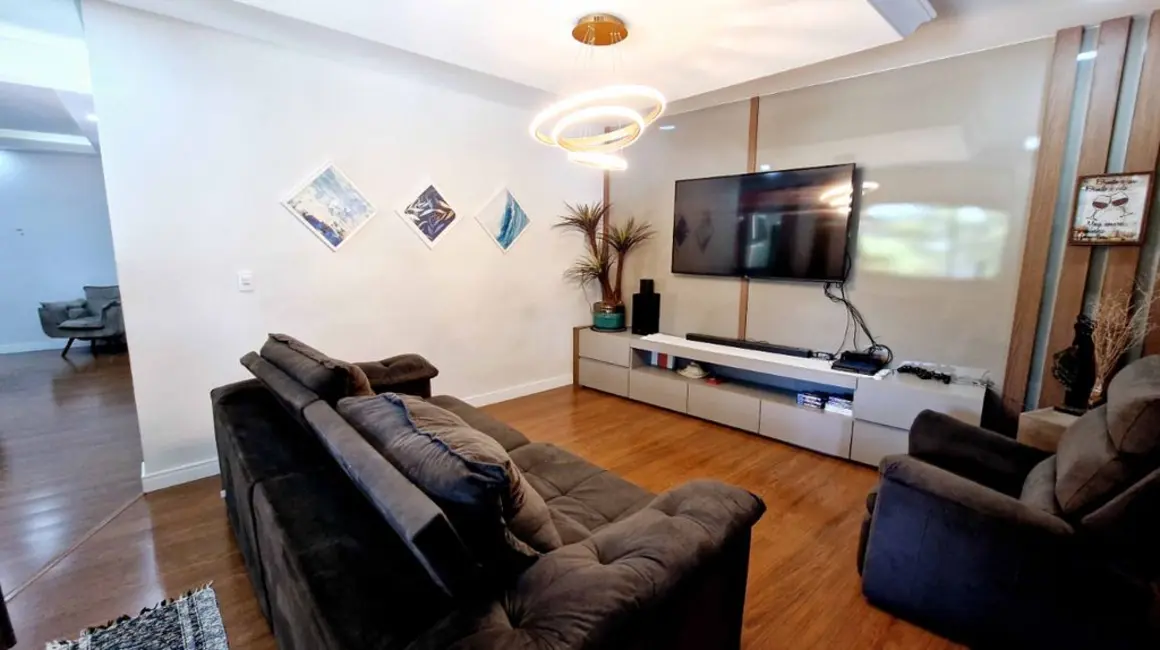 Casa de Condomínio com 4 quartos à venda, 285m2 em Vila Mazzei, Itapetininga - SP - imagem 9 Foto 9 de Casa de Condomínio com 4 quartos à venda, 285m2 em Vila Mazzei, Itapetininga - SP